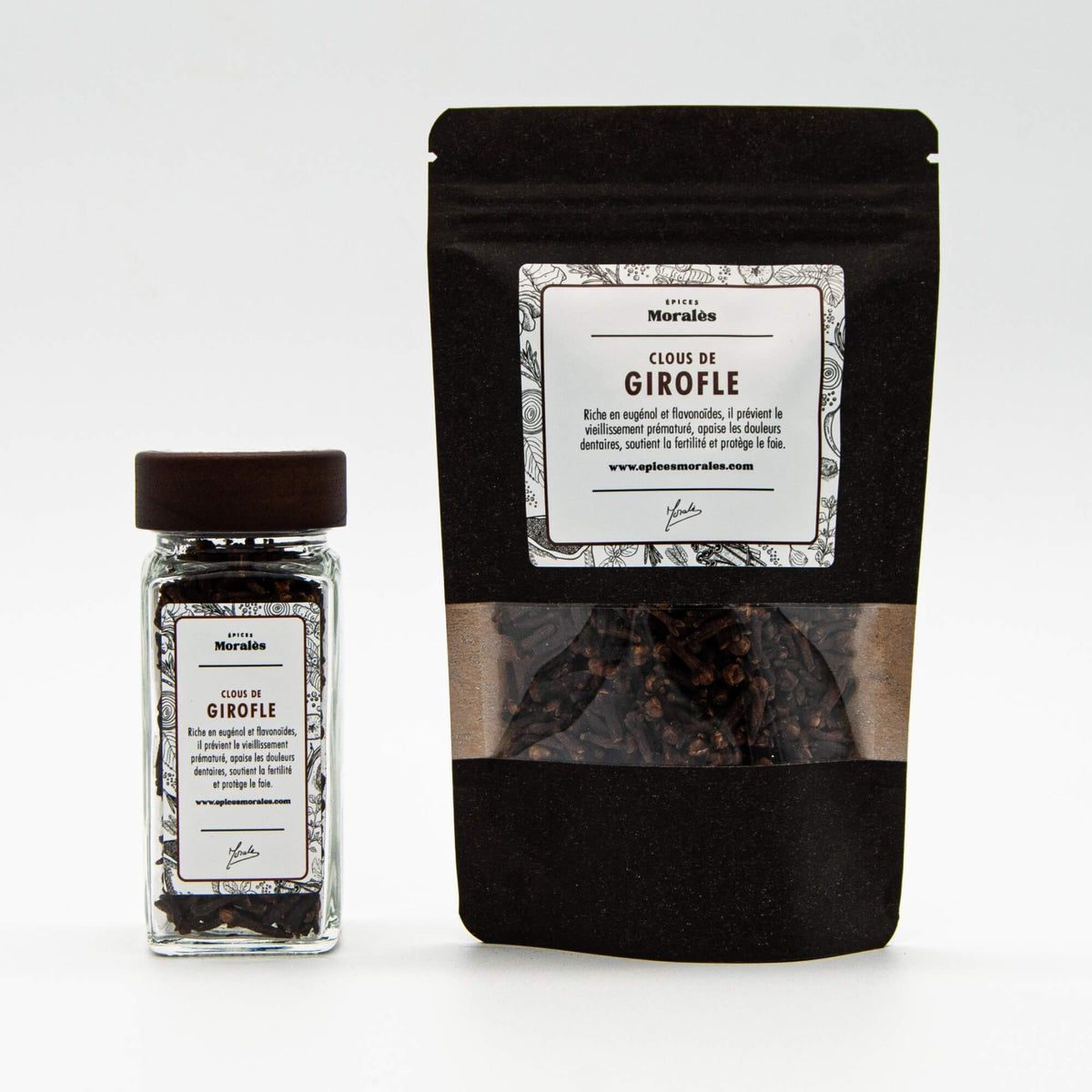 Fiole et recharge de clous de girofle Épices Moralès, épice aromatique emblématique pour sauces et marinades.