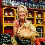 Guylaine D., diététicienne pendant 20 ans, épicière aux Halles de Nîmes